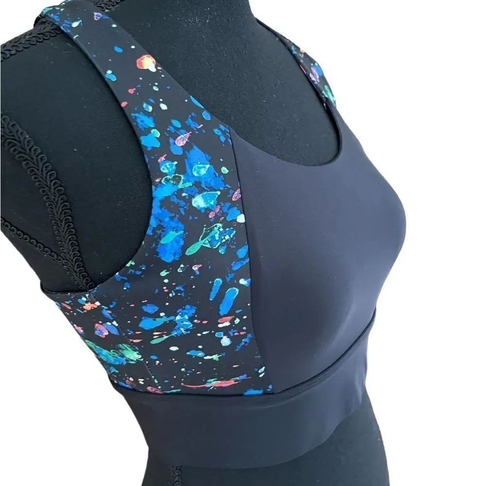Fabletics Karina High Support Racerback sports bra - Picture 6 of 9